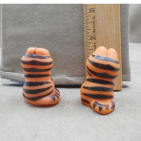 Vintage Two Garfield the Cat Pencil Topper Lot Hong Kong 1980s Retro - Picture 4 of 8